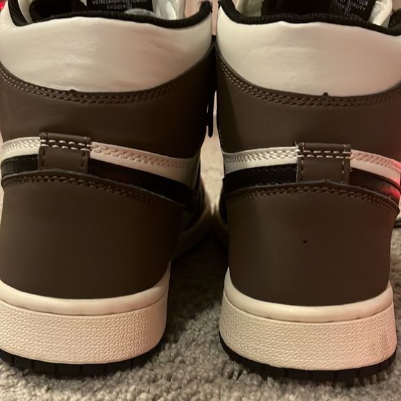 Air jordan 1 mocha high *FAKE** - Picture 4 of 8
